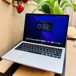 2016 MacBook Pro 13inch