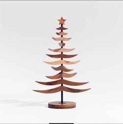 ONE LEFT!  Crate & Barrel Warm Acacia Tannenbaum Christmas Tree – 4 Ft