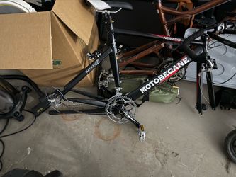Motobecane road bike (with wheels, all working)