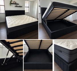 King Size Bed + Mattress — 500$