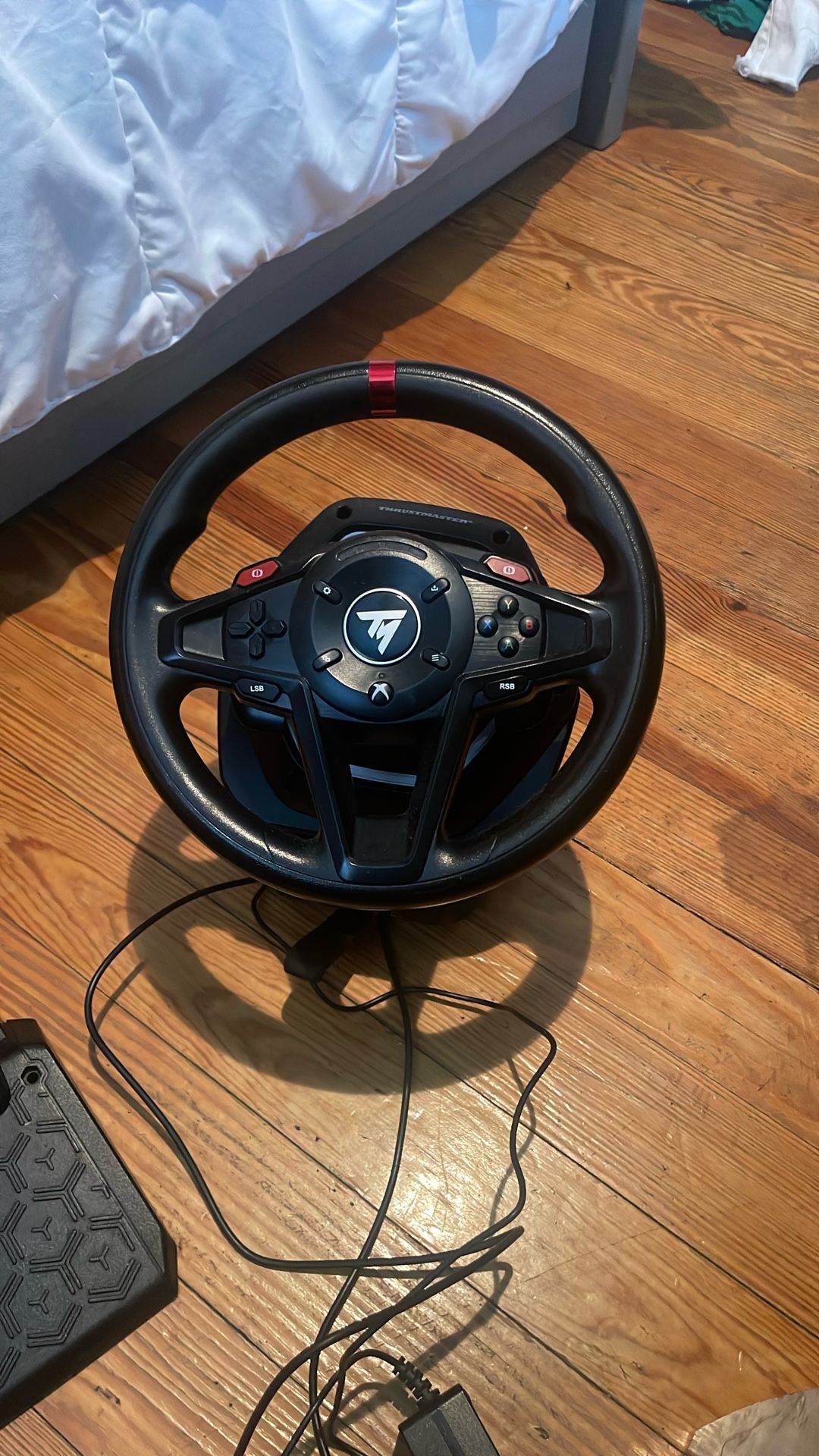 Thrustmaster T128