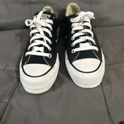 Converse Shoes Platform  Size 7 Women’s 