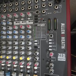 Allen&heath ZED22fx mixer