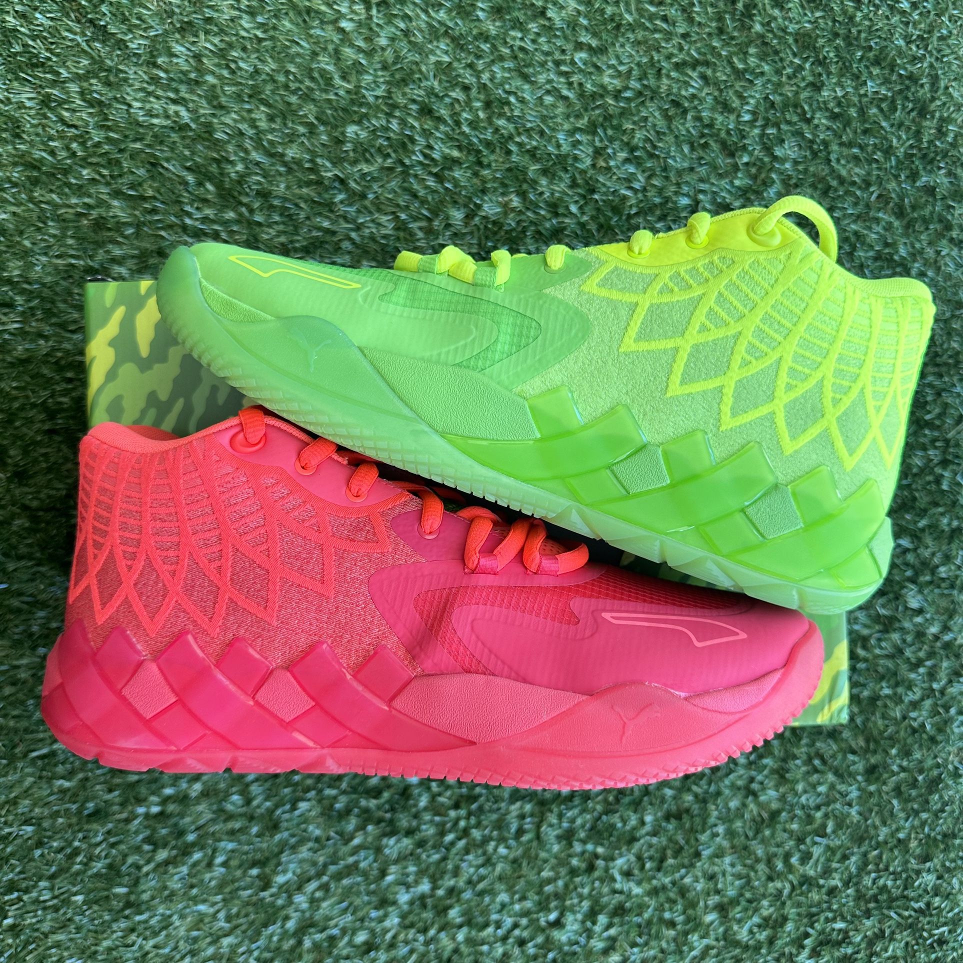 Puma Lamelo Ball MB.01 Size 10.5