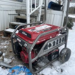 Honda Black Max generator 7000/8750 Watt. Don’t wait until your power goes out!!