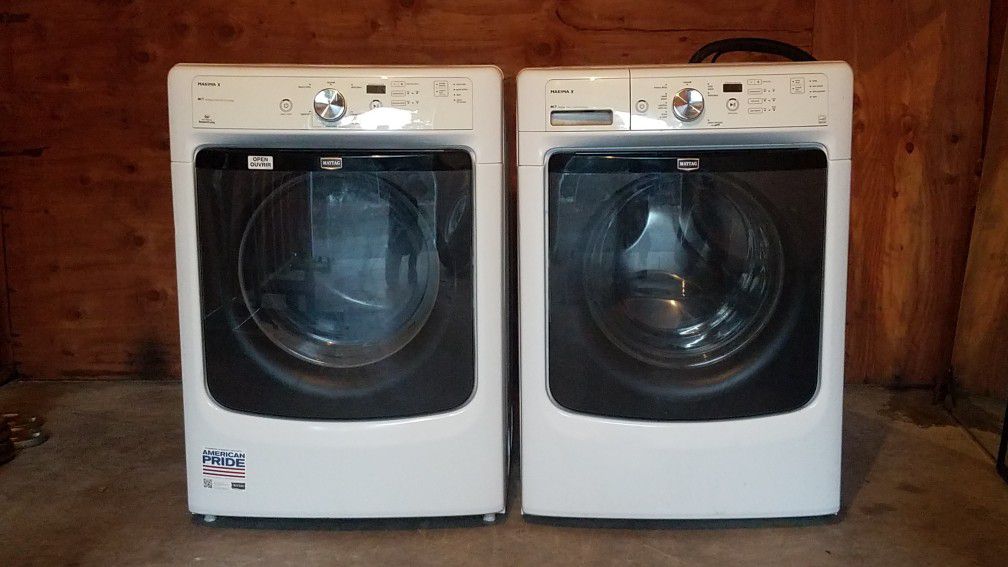 Front loader Maytag Maxima Washer and Dryer set