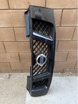 OEM Nissan titan grill
