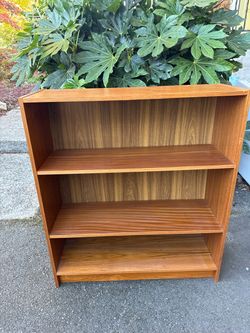 3-Shelf Wooden Bookcase