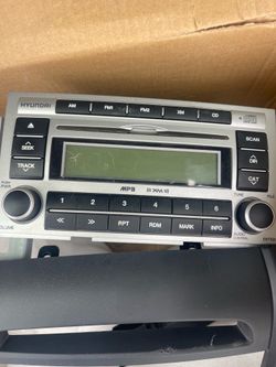 2007 to 2009 Hyundai Santa Fe AM/FM Radio CD Player