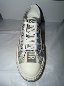 Women Shoe Size 6 US