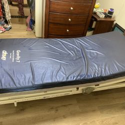 Adjustable hospital bed