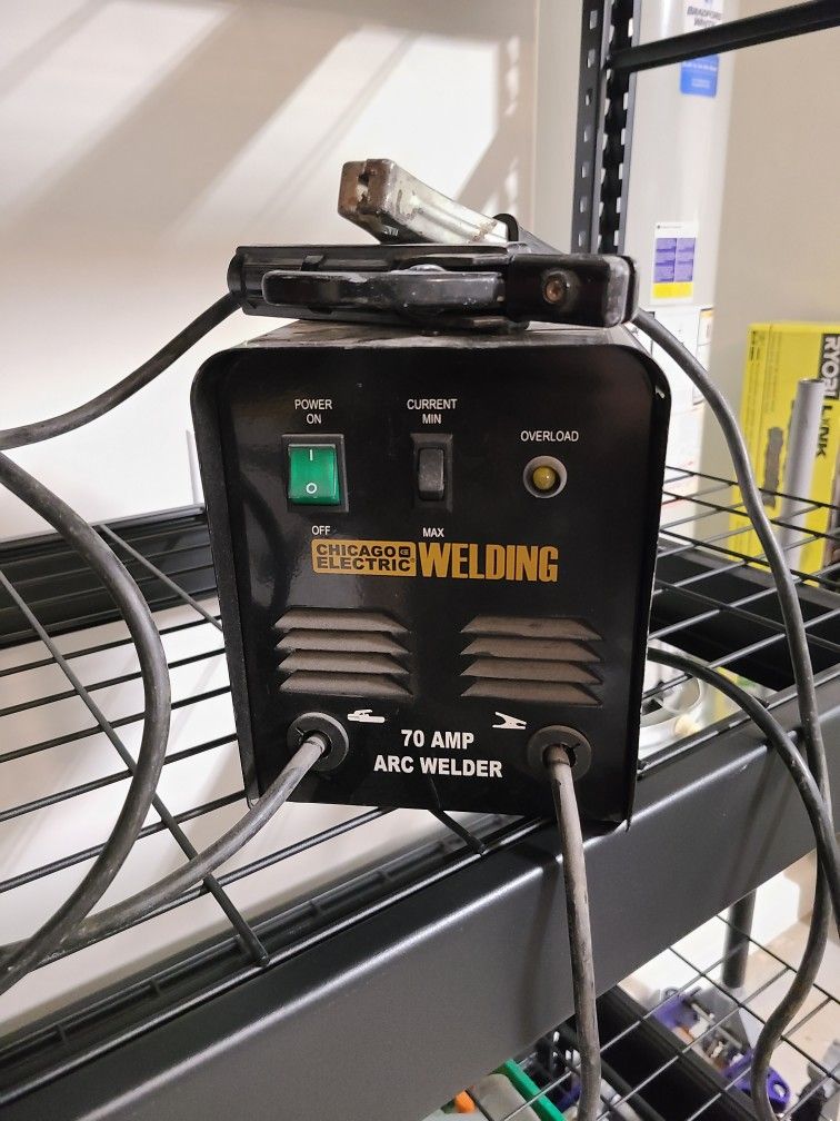 Chicago Eletric 70 Amp Welder