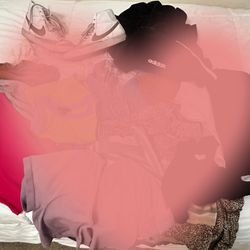  MYSTERY CLOTHES BAG (NAME BRAND AND CUTE)