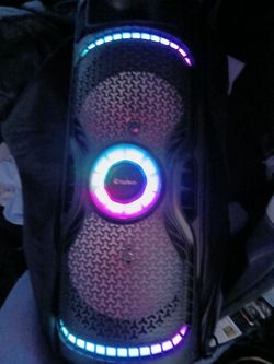 Top Tech Bluetooth Party Speaker W/many Extras