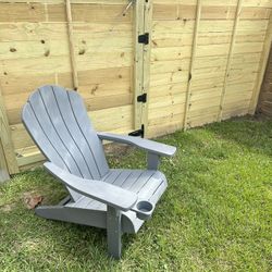 Gray Outdoor Chair 