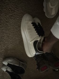 Alexander McQueens Size 8.5