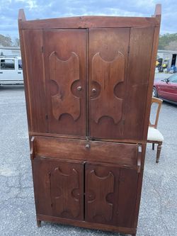 Antique Amish Cupboard Armoire Cabinet Circa 1860s-1890s Game Of Thrones Style