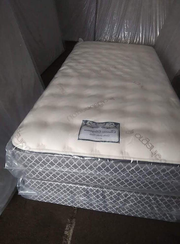 Mattress Queen and free boxspring we have all size available ask price