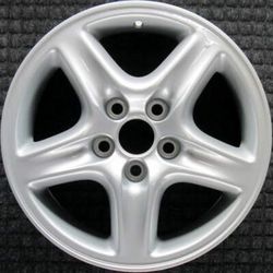 Lexus RX300 16 inch factory rims + tires