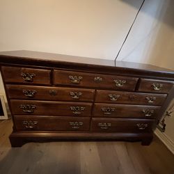 Dresser/Drawer