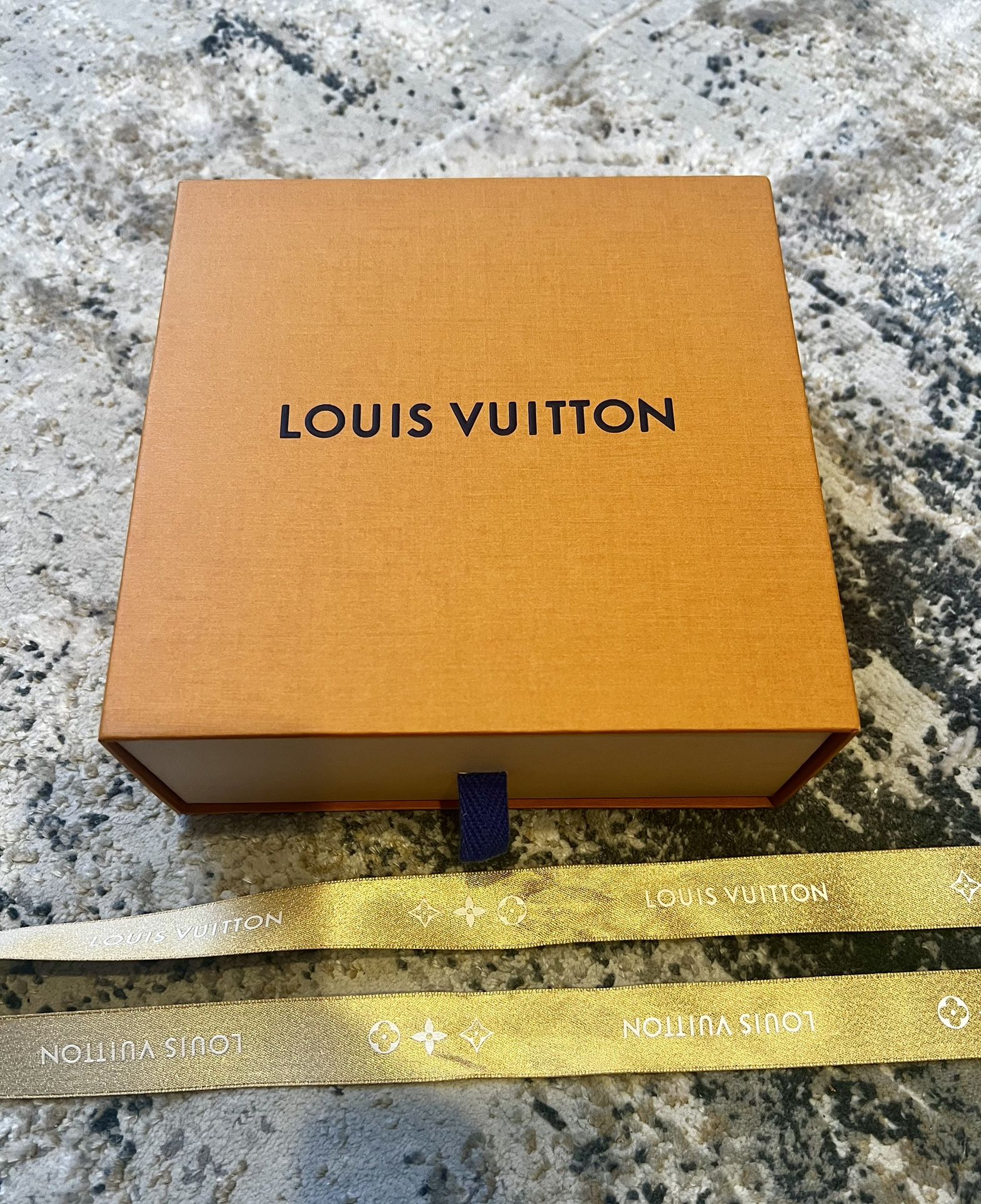 Louis Vuitton Box And Ribbon