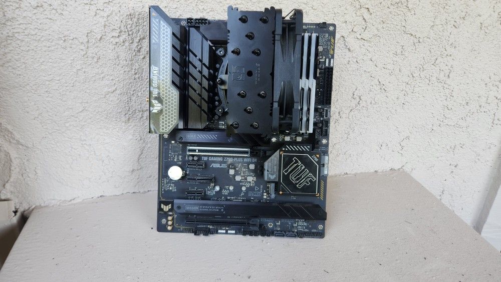 13700k - Asus Tuff Z790 - 32gb Ddr4