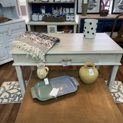 American of Martinsville Desk/Entry Table with drawer