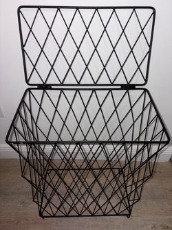 Laundry basket