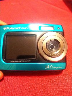 Polaroid camera iF045