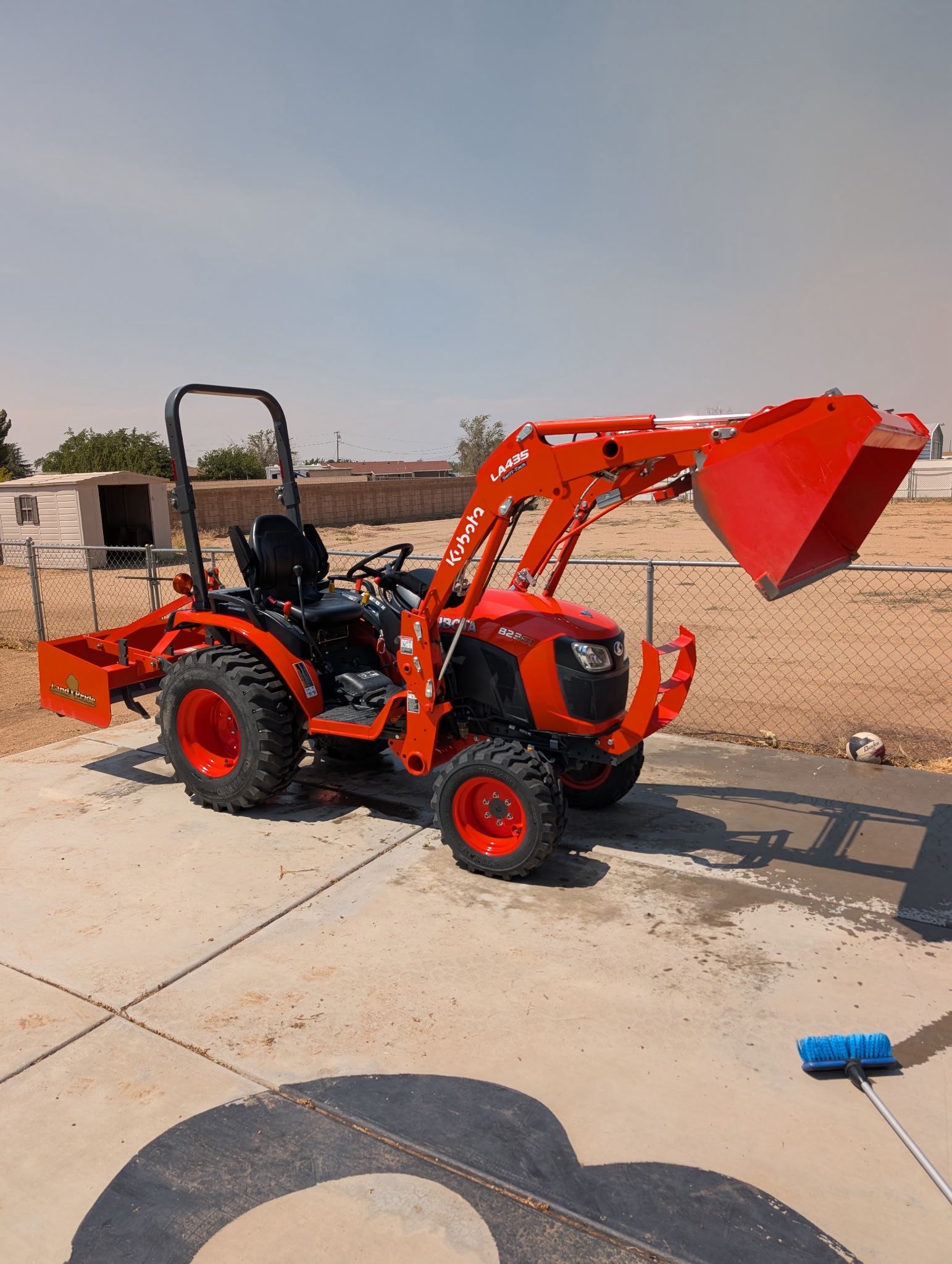 Kubota Tractor B2301 
