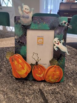3D Metal  Halloween Picture Frame