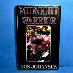 Warrior by Iris Johansen Hardcover Large Print Romance 1994 G.K. Hall