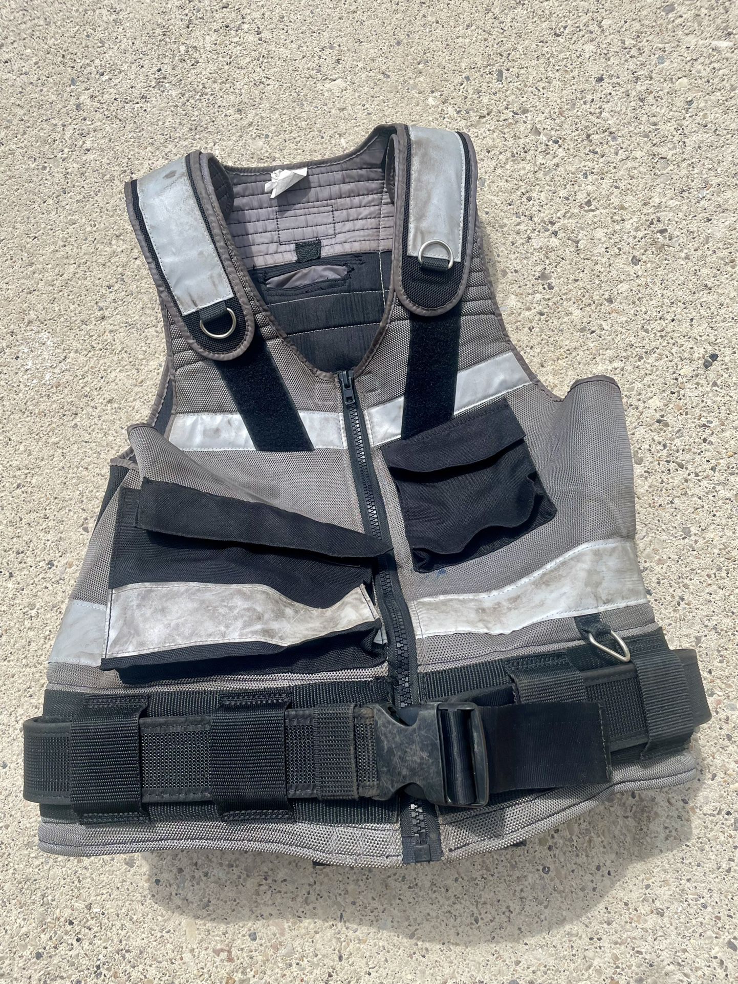 Cwg Underground Mineing Vest. These Are Hard To Find Especially In This Condition Only Used 6 Times