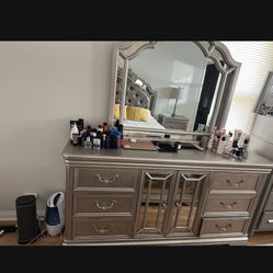 Bedroom Set 