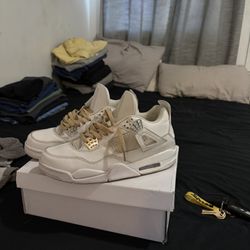 Jordan 4 Size 10