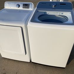 Great Samsung  washer 5.2 cubic feet and dryer electric  high  efficiency