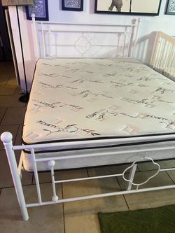 Queen size bed
