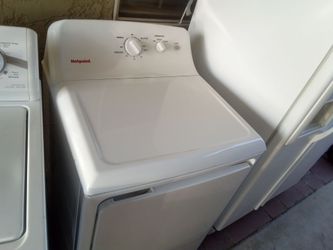 Hotpoint dryer electric ⚡ brand new scratch and dent $200