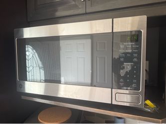 GE Microwave (1 month old doesn’t work)