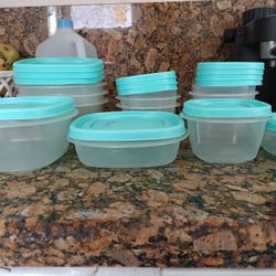 Rubbermaid 13pc Food Cont. Variety