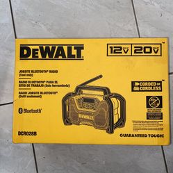 Dewalt Bluetooth Speaker / radio