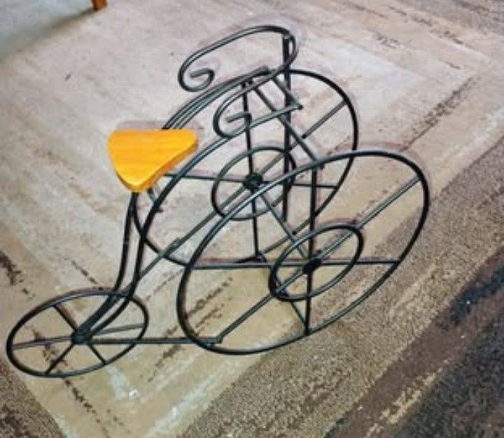 Vintage Tricycle Wine Rack 