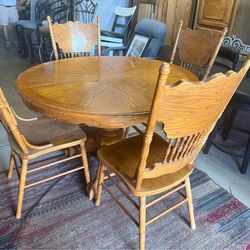 Table 6 chairs