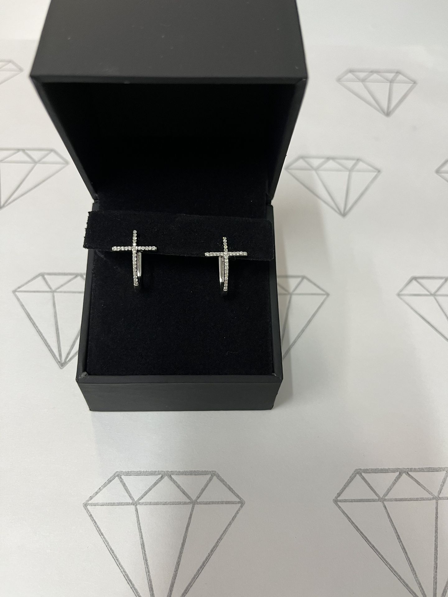 Beautiful Diamond Earrings 