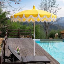 7.5ft Pagoda Patio Umbrella with Fringe, UPF50+ Tassel Umbrella with Crank & Fiberglass Ribs, Holiday Outdoor Umbrella for Garden Pool Lawn Yard Table