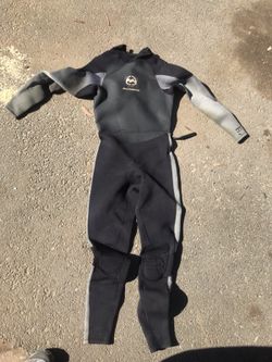 Billabong full suit wetsuit large