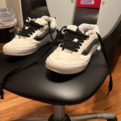 Vans Knu Skool