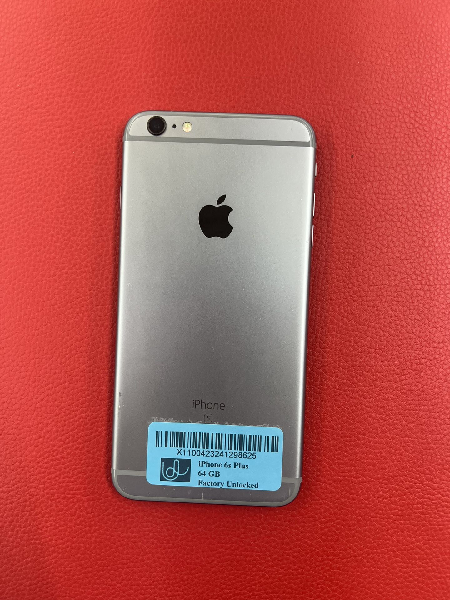 Unlocked clean 6 S  +  64Gb   with charger, screen protector & warranty @ 12811 N Nebraska Ave. Tampa, 33612