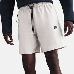 Nike Tech Men's Woven Shorts