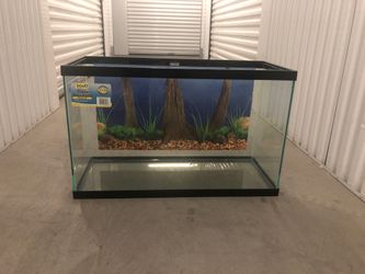Glass aquarium